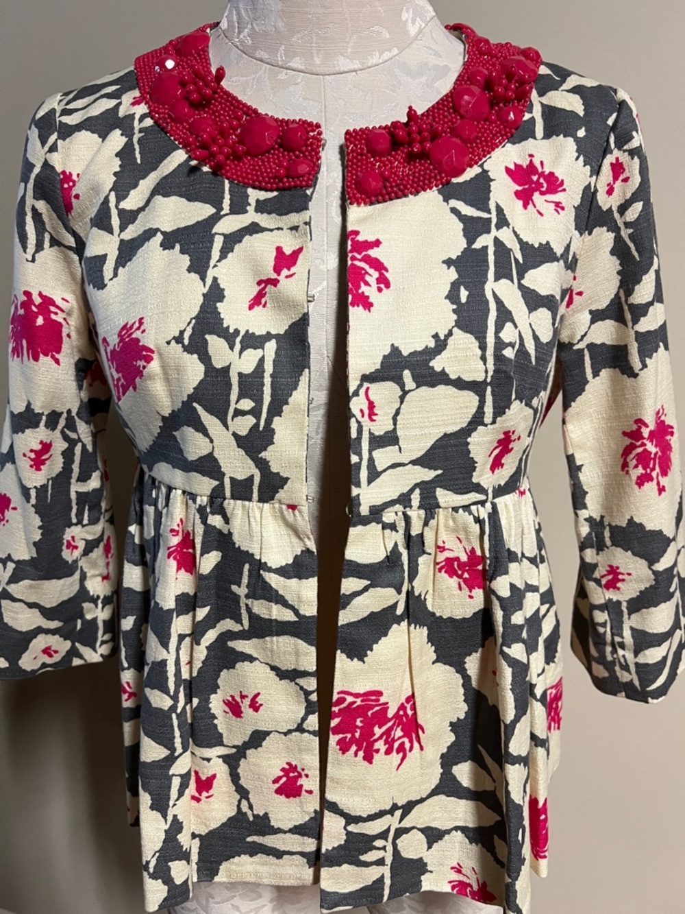 Nanette Lepore Ivory, Charcoal & Hot Pink Floral Peplum Jacket Beaded Neckline 4